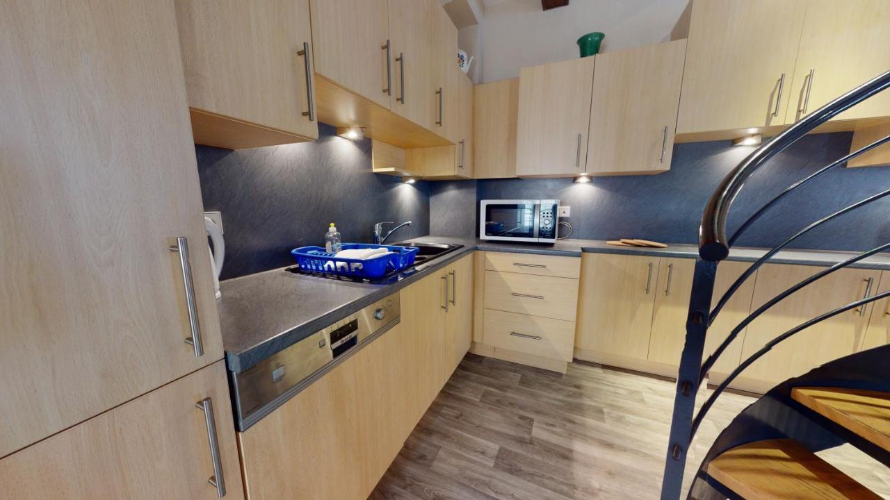 Apartamento Aux Bijoux De Colmar - 1 Parking Gratuit Exterior foto