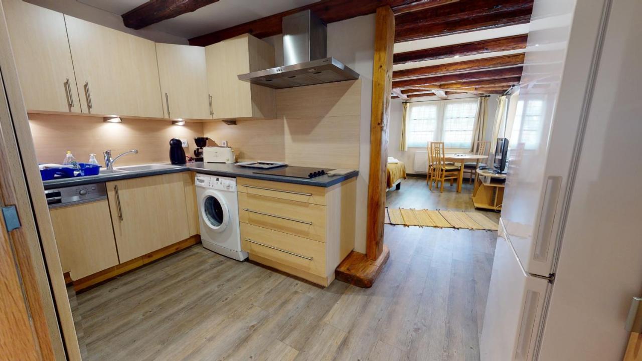 Apartamento Aux Bijoux De Colmar - 1 Parking Gratuit Exterior foto