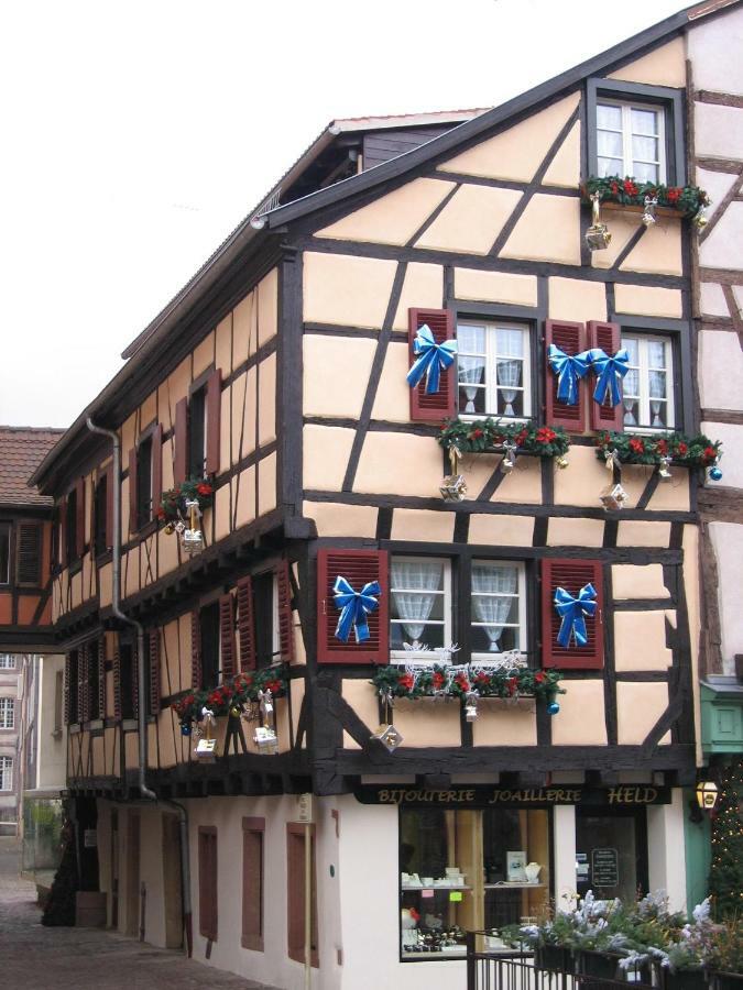 Apartamento Aux Bijoux De Colmar - 1 Parking Gratuit Exterior foto